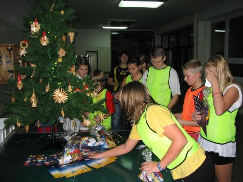 18.12.2009 - Vánoční besídka st. a ml. žáků: IMG_6822.jpg
